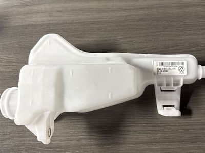 OEM Volkswagen Windshield Washer Fluid