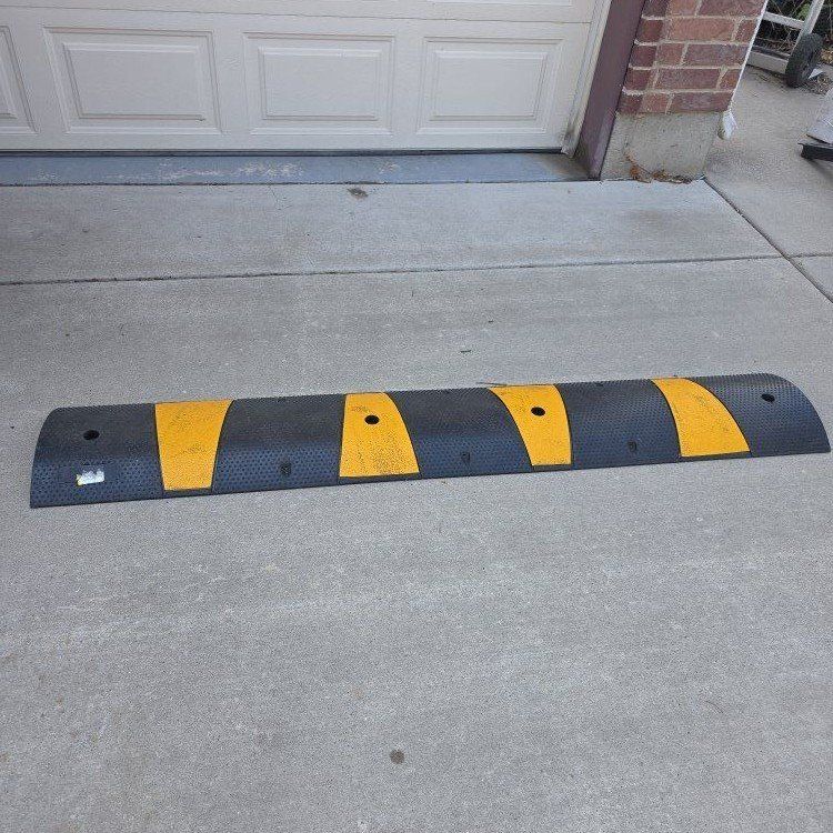 Speed bump