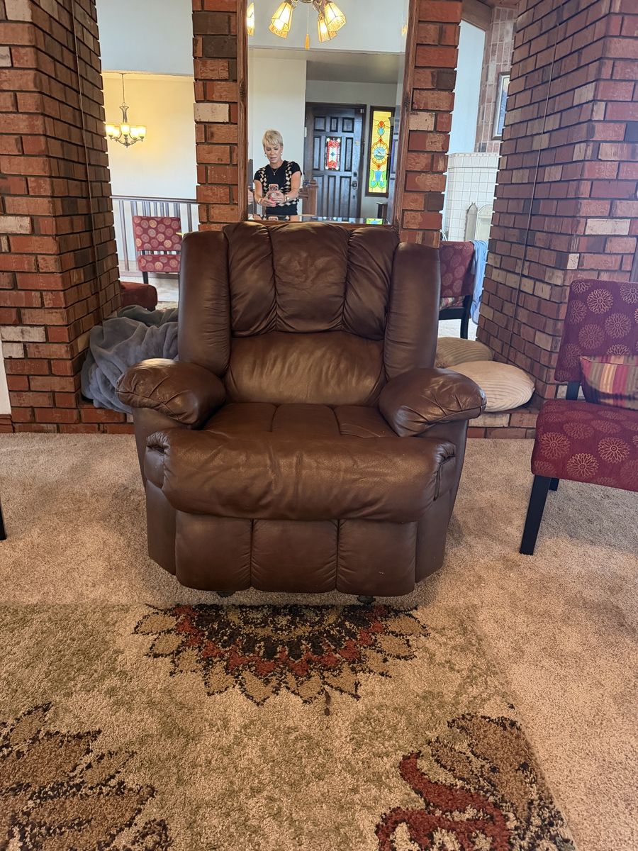 Lazy Boy Brown Leather Recliner