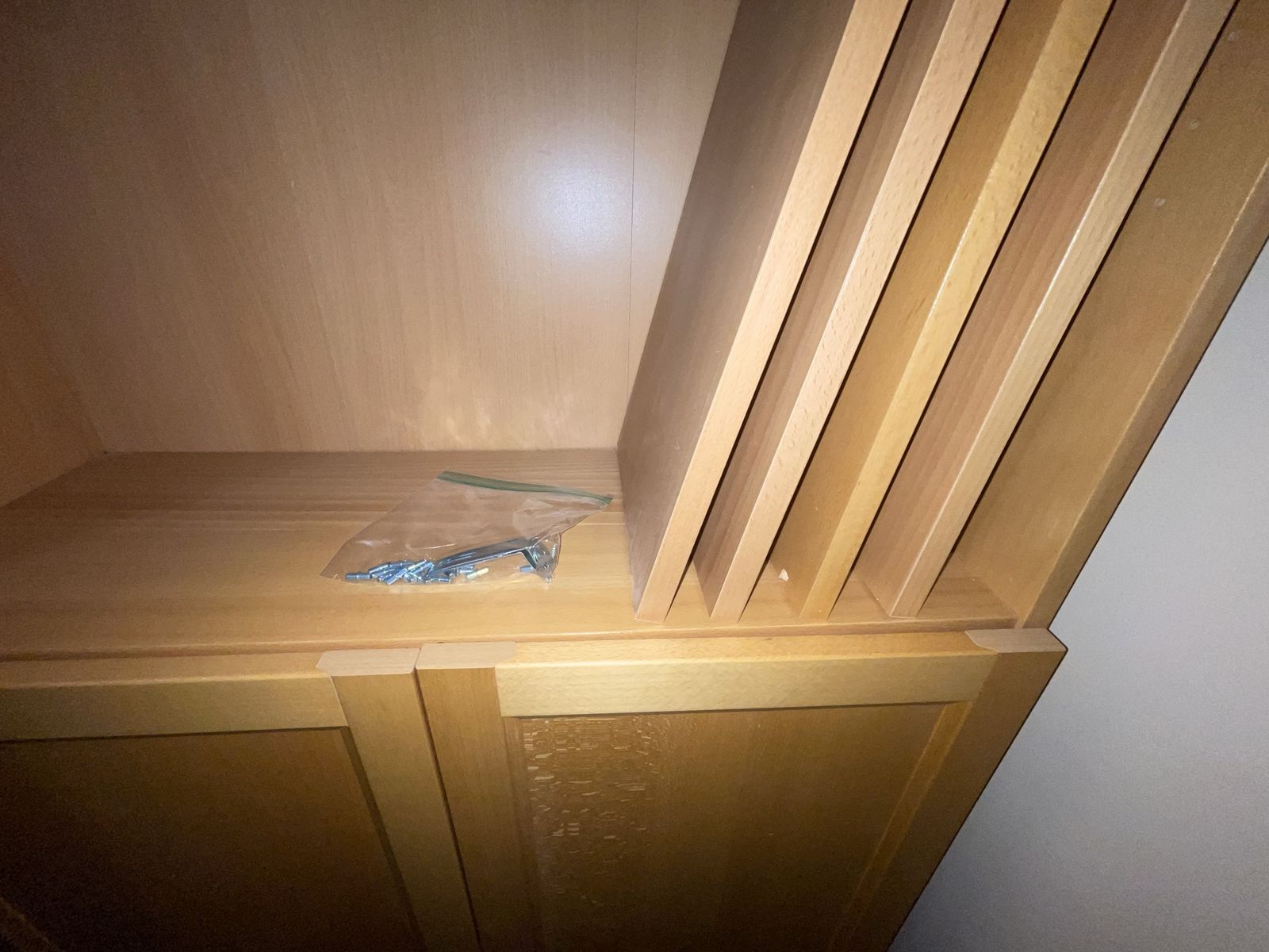 Main image 7