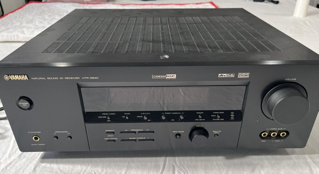 Yamaha HTR-5840 6.1 Channel 350W 60Hz Receiver