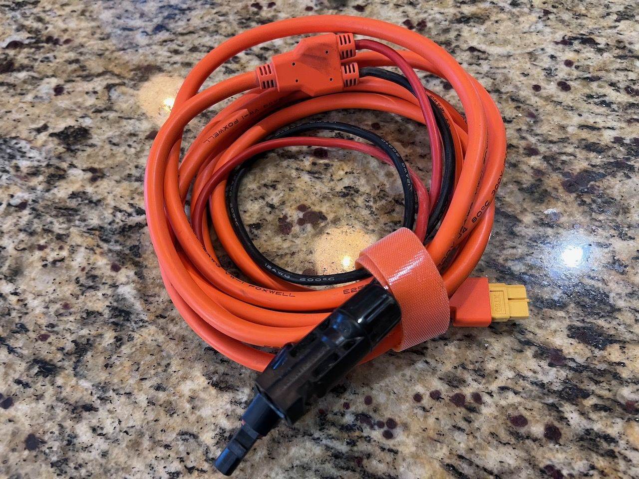 Solar cable - XT60 to MC4 10ft