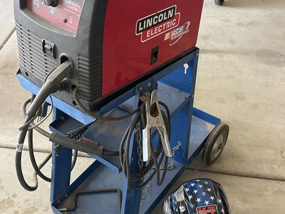 Lincoln Electric 125HD Welder & Accessories for Sale