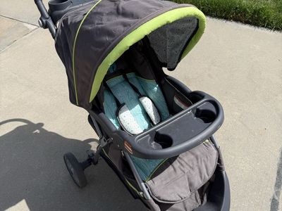 Baby Trend Collapsable Stroller