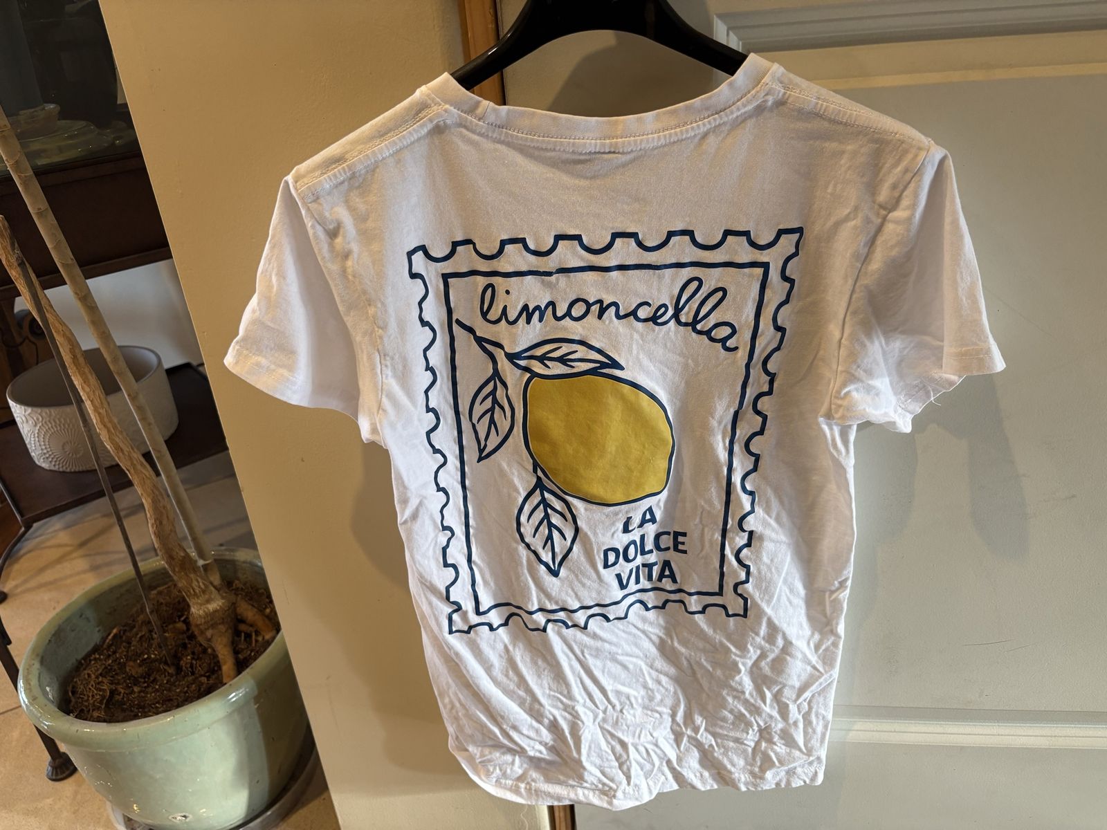 New White Limoncello T-Shirt Sz S