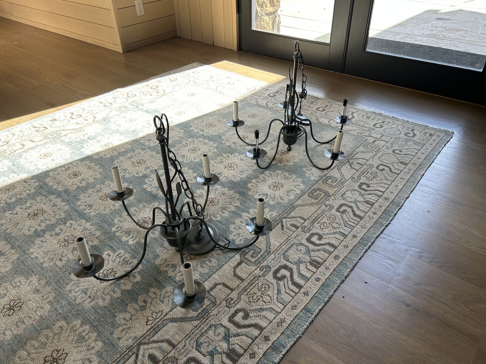 2 matching chandeliers