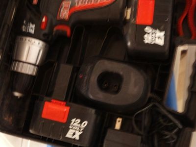 Craftsman Torque 12.0 Volt EX Cordless Drill Kit with Charger and 2 Batteries