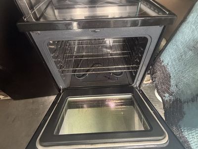 Frigidaire Stove