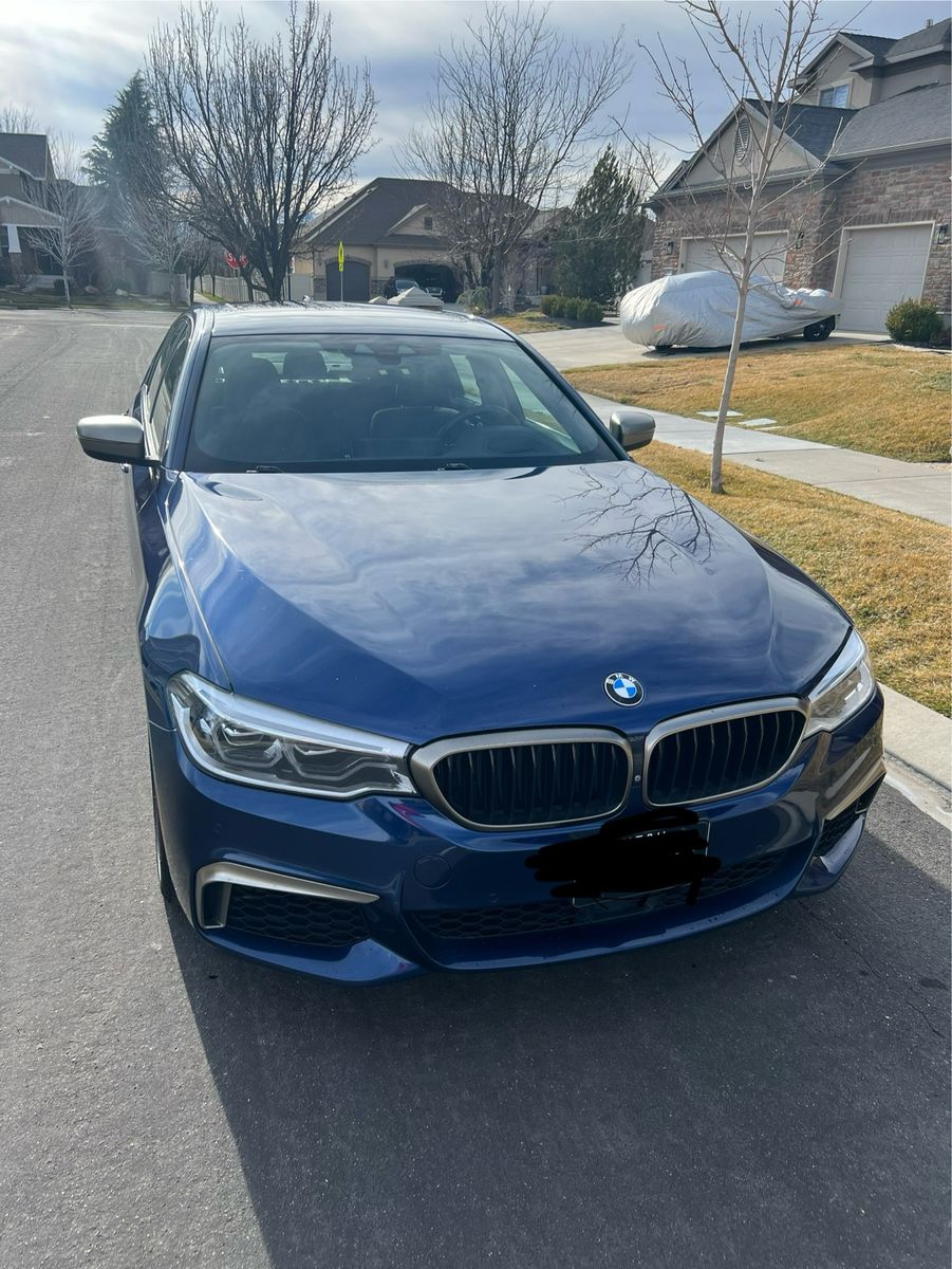 2018 BMW 5 M550i xDrive