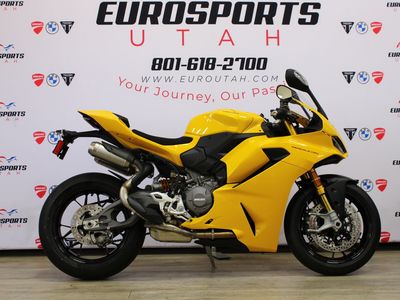 2026 Ducati PANIGALE V2