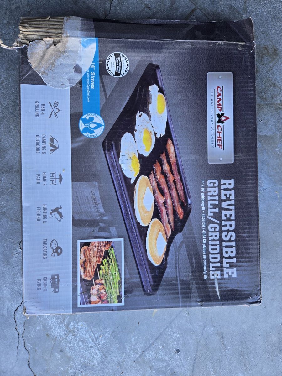 Camp Chef Pre-Seasoned 14x16 reversible griddle
