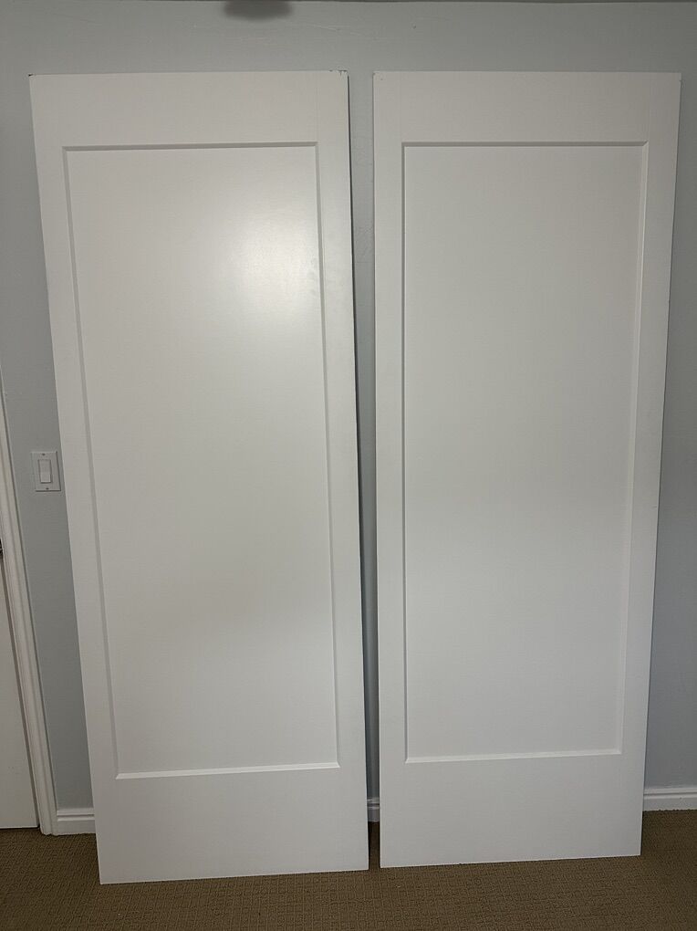 Custom 30 x 84 White Shaker Interior/Closer Door
