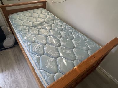 Free bed frame and mattress