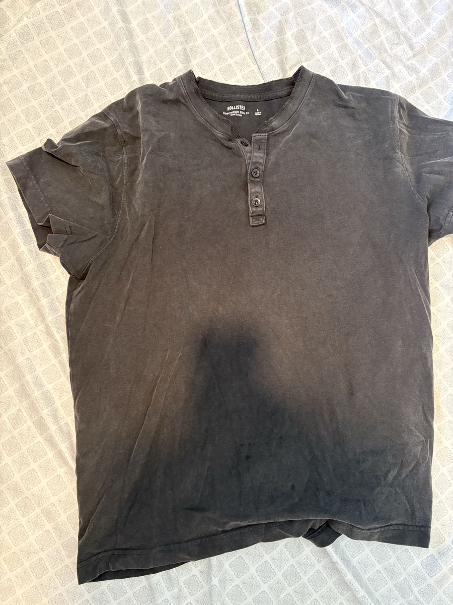 Hollister Men's Heavyweight Slim Fit Henley T-Shirt - Black, Size L