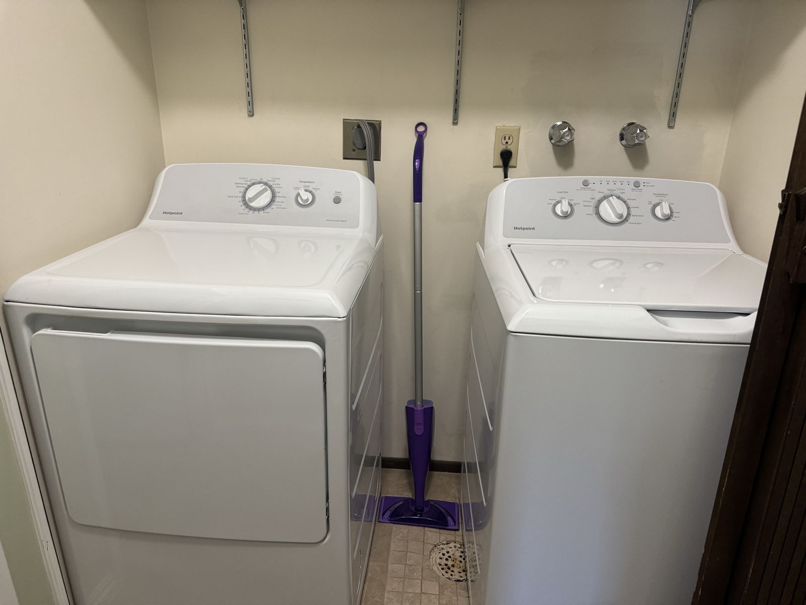 Washer, dryer set
