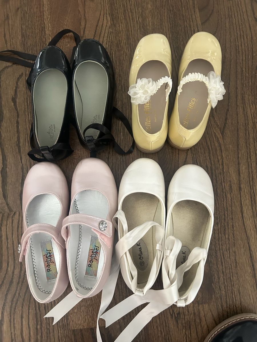 Girls Darling Church Shoes Sizes 12.5, 13, or 1. $10 per pair