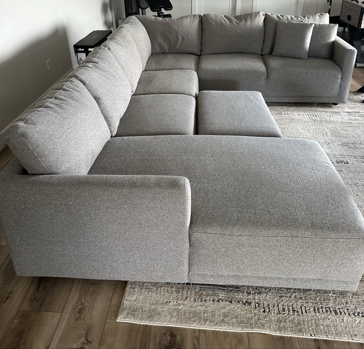 Thomasville Cayson 4-piece Fabric Sectional