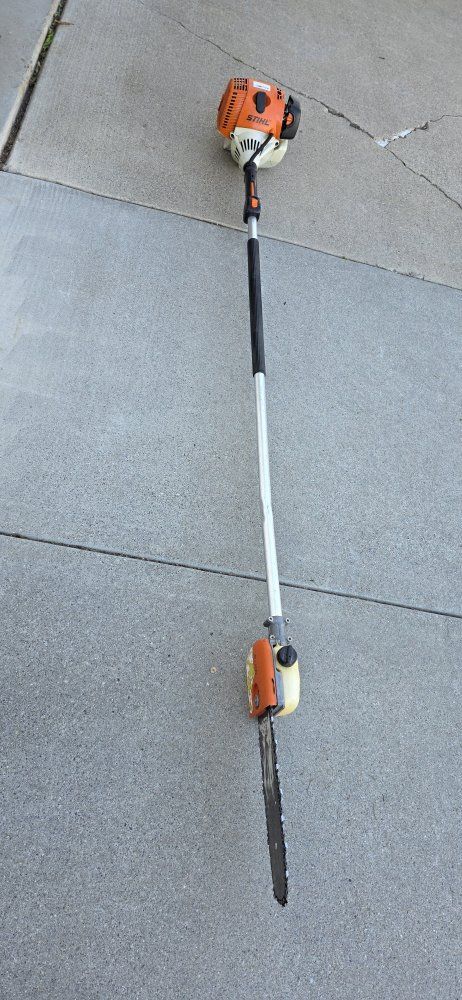 Stihl HT100 pole saw trimming chain saw