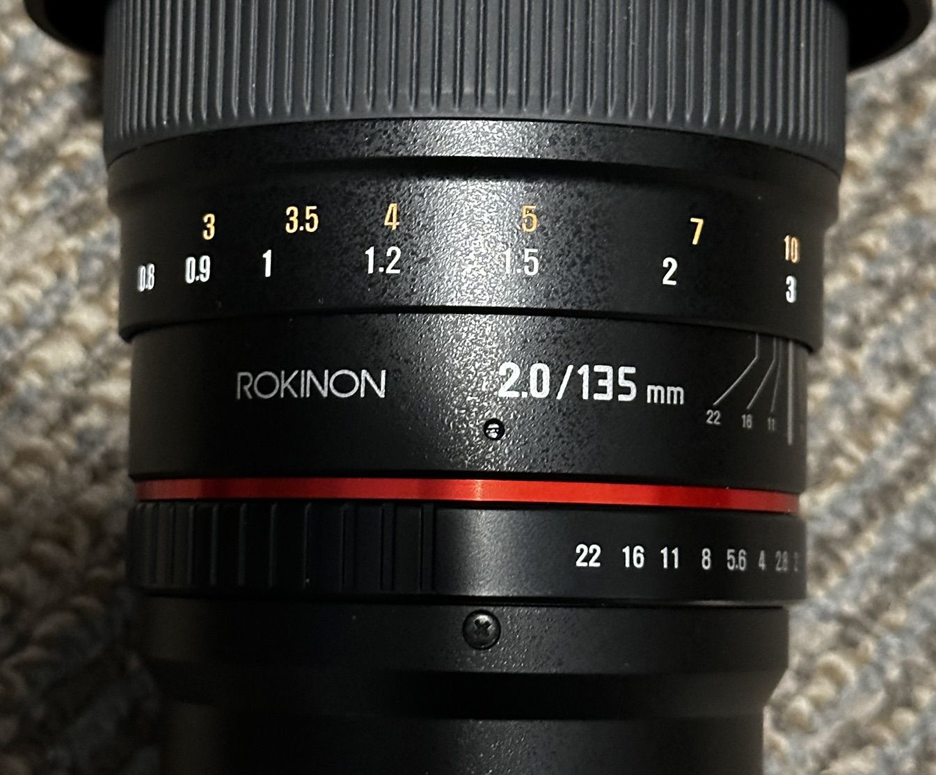 Rokinon 135mm F2.0 ED UMC Telephoto Lens for DSLR/Mirrorless Cameras - Excellent Condition, brand new, unused!