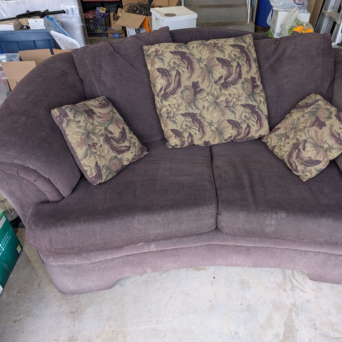 Plum love seat