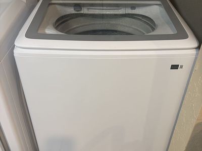 Samsung Top Load Washer and Matching Dryer Set - White