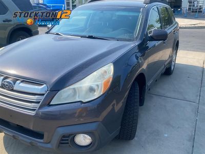 2013 Subaru Outback 2.5i Premium