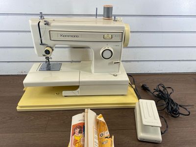 KENMORE SEWING 158 MACHINE 158.1212180 MADE IN TAIWAN #WCP039519