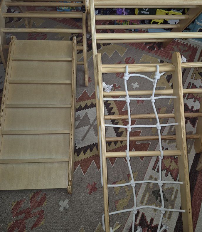 Main image 4