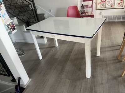 Cute white Desk Or Table white Metal Top.