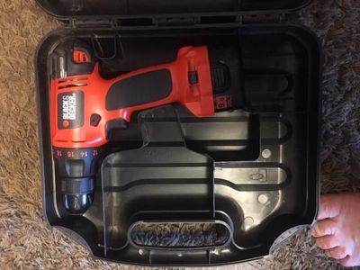 Drill Black & Decker 9.6v cordless driver drill