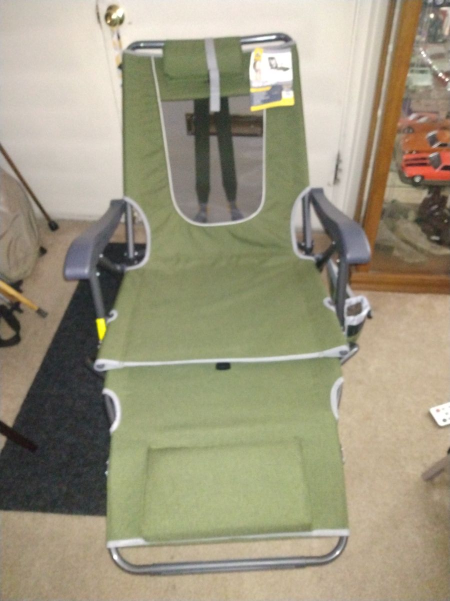 4 position adjustable outdoor lounge chair