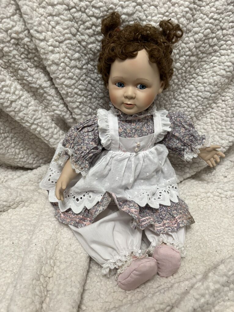 Collectible The Little Heather Doll by Jana Lee