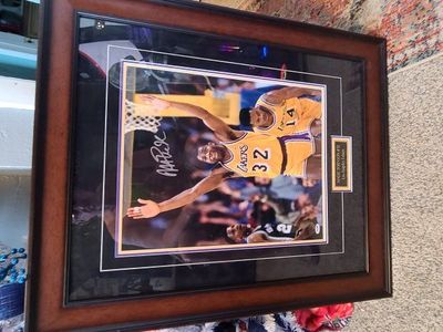 magic Johnson pic with auto psa cert