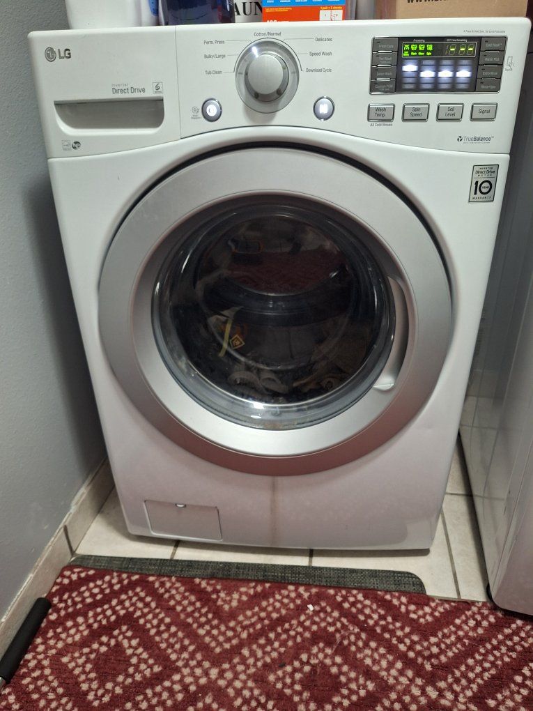 Main image 4