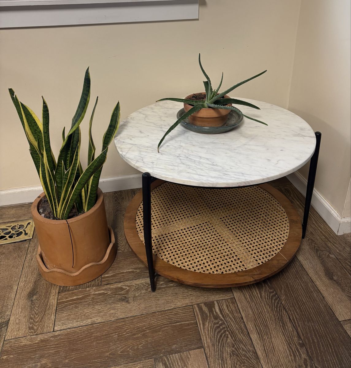 Round Marble Top Coffee Table with Black Metal Legs & Rattan Shelf