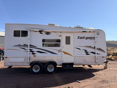 Keystone Tail-Gator 24ft Toy Hauler