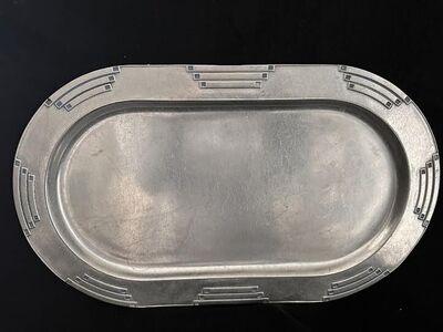 Vintage Wilton Armetale “Tribar” 18’x11” Oval Pewter Platter