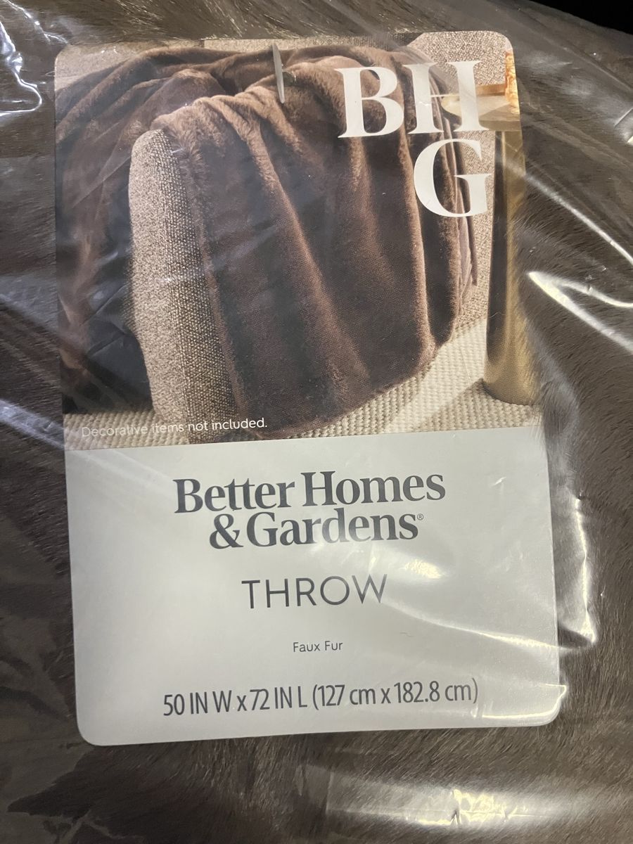 Better Homes & Gardens Faux Fur Throw Blanket 50 in x 72 in Brown