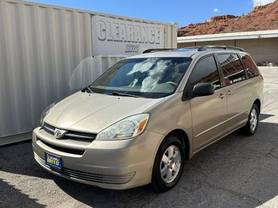 2005 TOYOTA SIENNA LE 7 Passenger