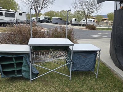 Cabelas Deluxe Outdoor Camping Kitchen