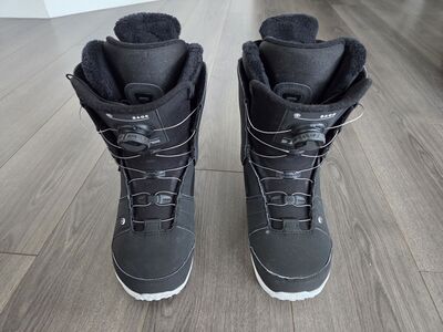 Ride Sage Snowboard Boots, used once, Woman's Size 11