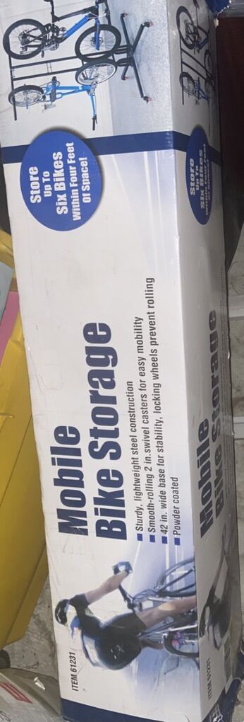 Bike Rack holds up 6 Bikes