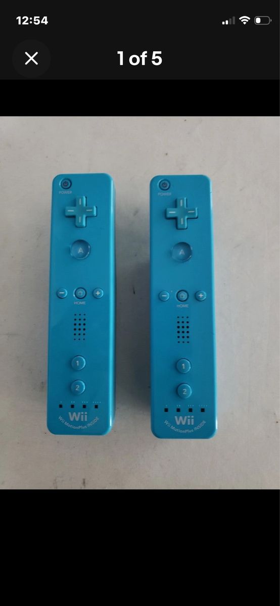 Nintendo Wii MotionPlus Inside Remote Controllers - Blue (2 Pack)