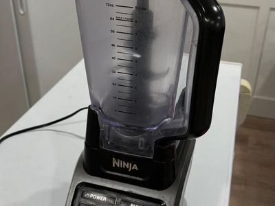 Ninja Professional 1000W Blender – Works Great