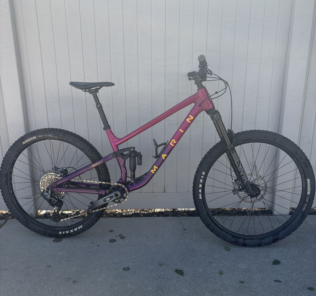 XL 2024 Marin Rift Zone XR (Xtra Rad!)