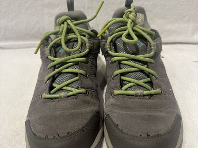 Columbia Women’s 6.5 Gray/lime Wtrprf Hiking Shoes