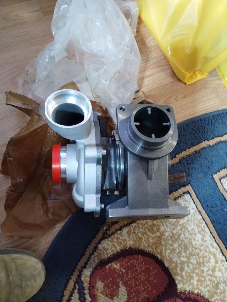 Main image 3