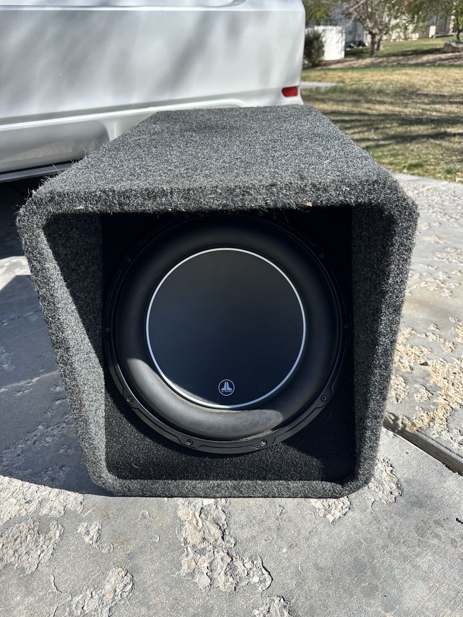 Jl Audio W6 12 Inch ported Subwoofer
