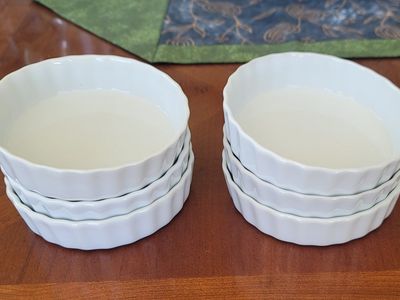Set of 6 White Ribbed Porcelain Shallow 5 Inch Ramekin Dishes for Tarts or Creme Brulee