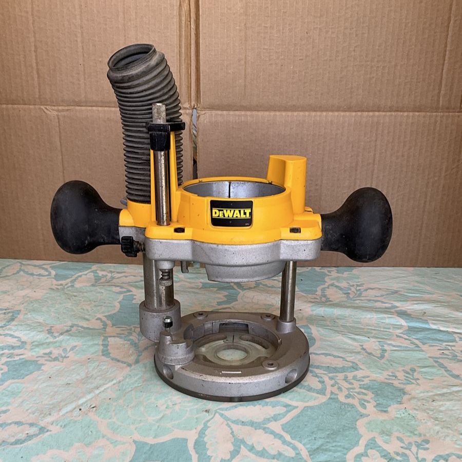 DeWalt Plunge Router Base